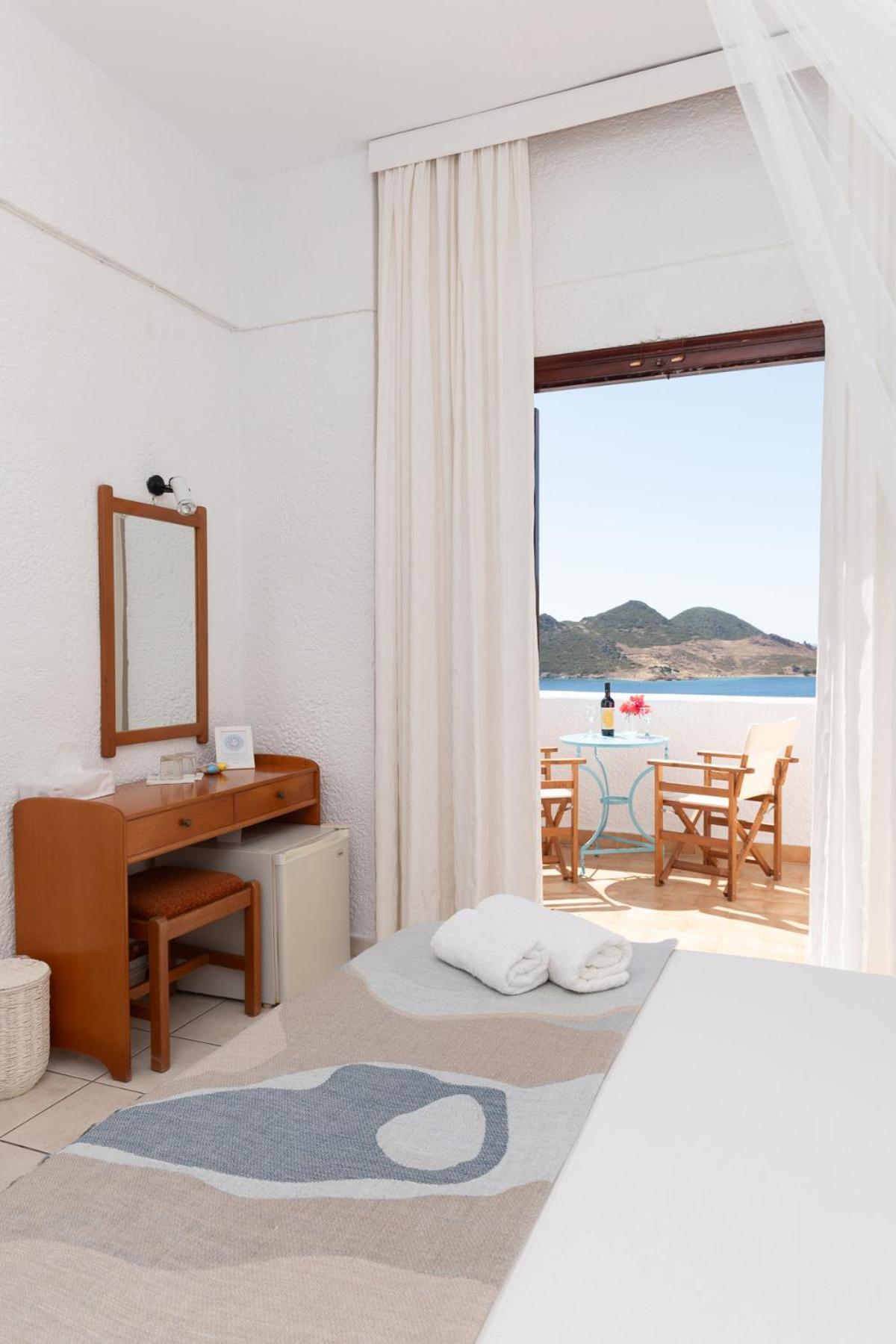 Golden Sun Hotel Patmos Zewnętrze zdjęcie